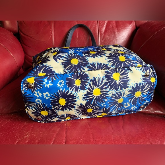 Authentic Prada Tessuto Stampato Blue Multicolor Nylon/Leather - Picture 4 of 10